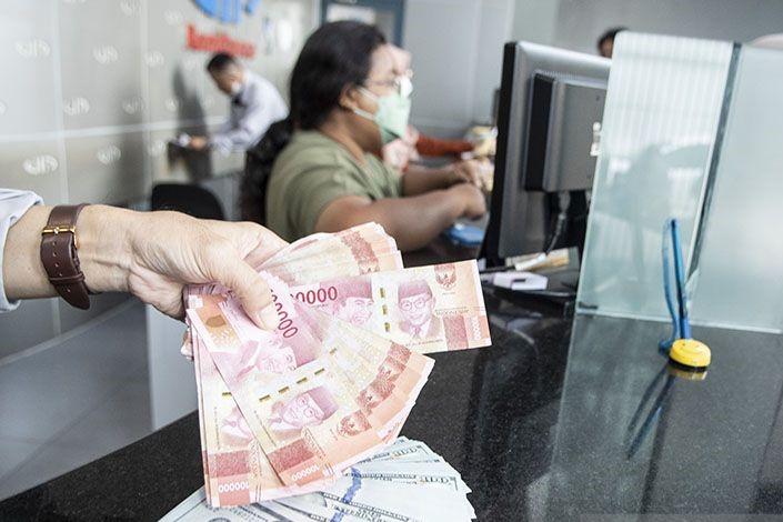 Sentimen Hindar Risiko Masih Ancam Nilai Tukar Rupiah