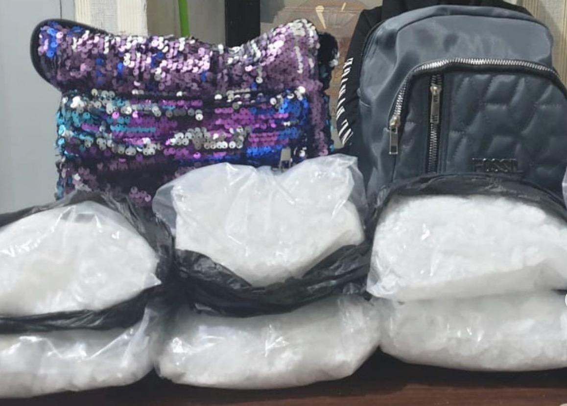 Bea Cukai dan BNNP Sulsel Gagalkan Penyelundupan 4 Kg Sabu