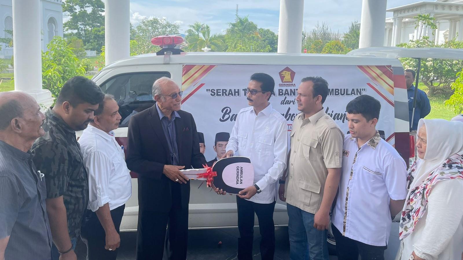 Percepat Pelayanan Kesehatan, Prabowo Sumbang 25 Mobil Ambulans ke Rakyat Aceh