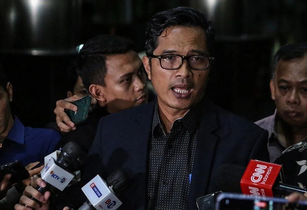 Febri Diansyah 'Relaks' Meski Tak Boleh Terbang ke Luar Negeri Buntut Kasus SYL