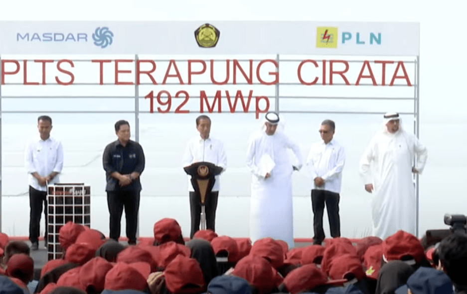 Jokowi Resmikan PLTS Terapung Cirata 192 MWp di Purwakarta