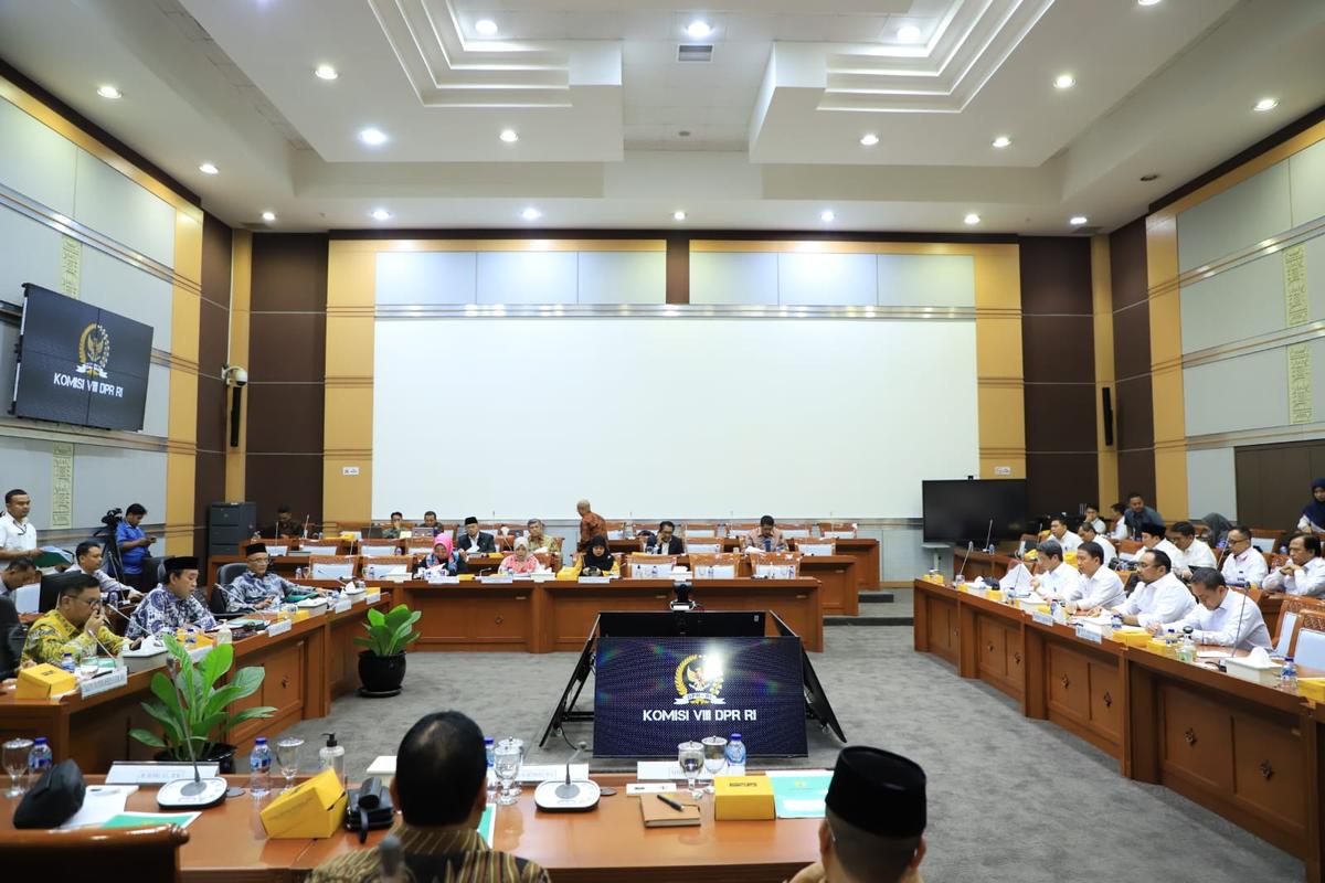 Bentuk Panja BPIH, Menag Usulkan Biaya Haji 2024 Rp105 Juta