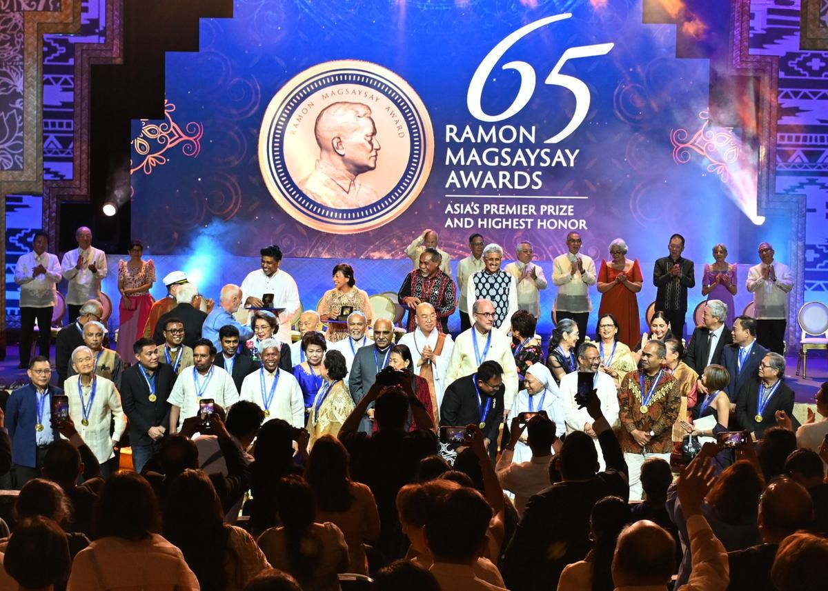 Sempat Terhalang Pandemi, “Nobel Asia” Akhirnya Diterima Watchdoc