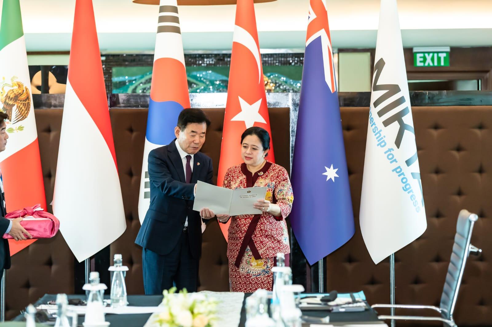 Bertemu 4 Pimpinan Negara Middle Power, Puan Serukan Perdamaian di Palestina