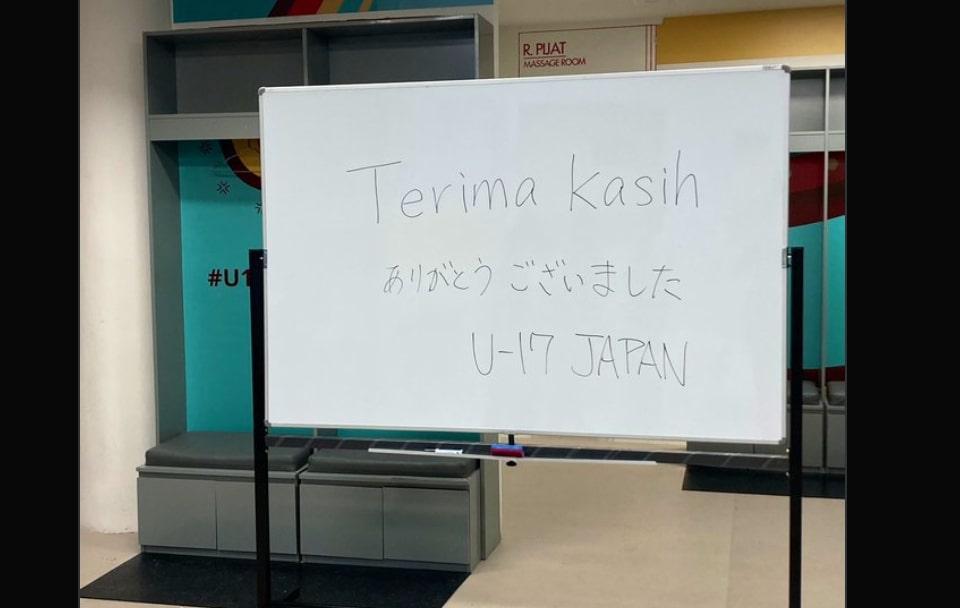 Salut! Ruang Ganti Timnas Jepang U-17 Kembali Kinclong Usai Pertandingan