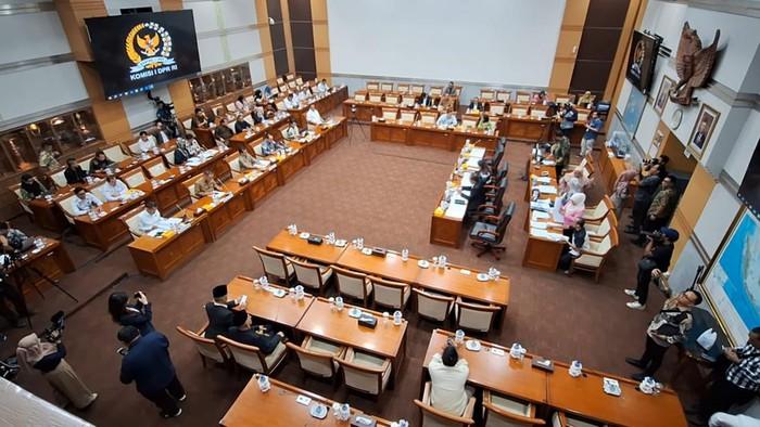 Komisi I DPR Sepakati Revisi UU ITE Dibawa ke Rapat Paripurna