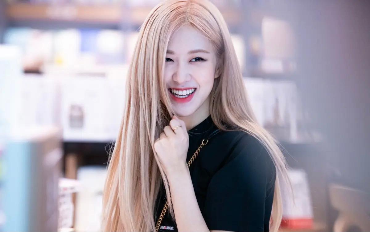 Lewat Gelar MBE, Ini Tiga Hak Istimewa Rose yang Berbeda dari Anggota BLACKPINK Lainnya