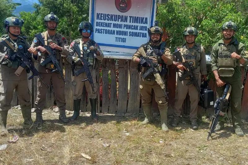 2 Polisi Ditembak KKB di Intan Jaya Dapat Kenaikan Pangkat