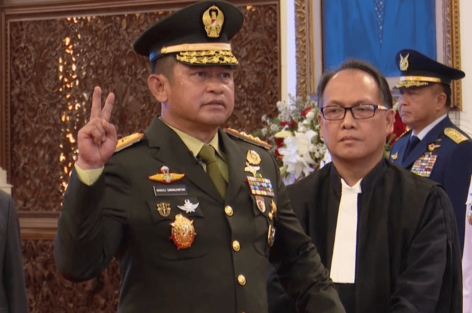 Jokowi Resmi Lantik Letjen Maruli Simanjuntak jadi KSAD Baru