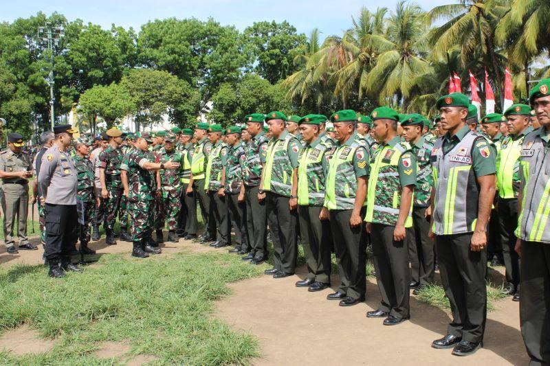 TNI-Polri Amankan Rute Dilalui Ma’ruf Amin di Jember