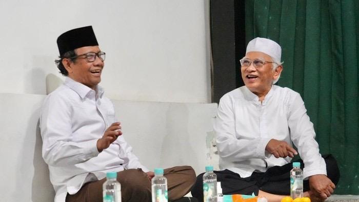 Mahfud Janji Lanjutkan UU Pesantren dengan Perhatian Penuh