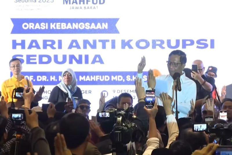 Mahfud: Saya Termasuk yang Mengusulkan Revisi UU KPK Dibatalkan