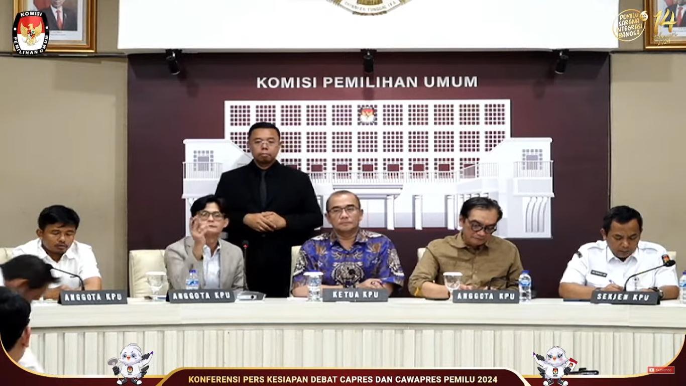 Debat Perdana Pilpres 2024 Berlangsung 2 Jam 30 Menit