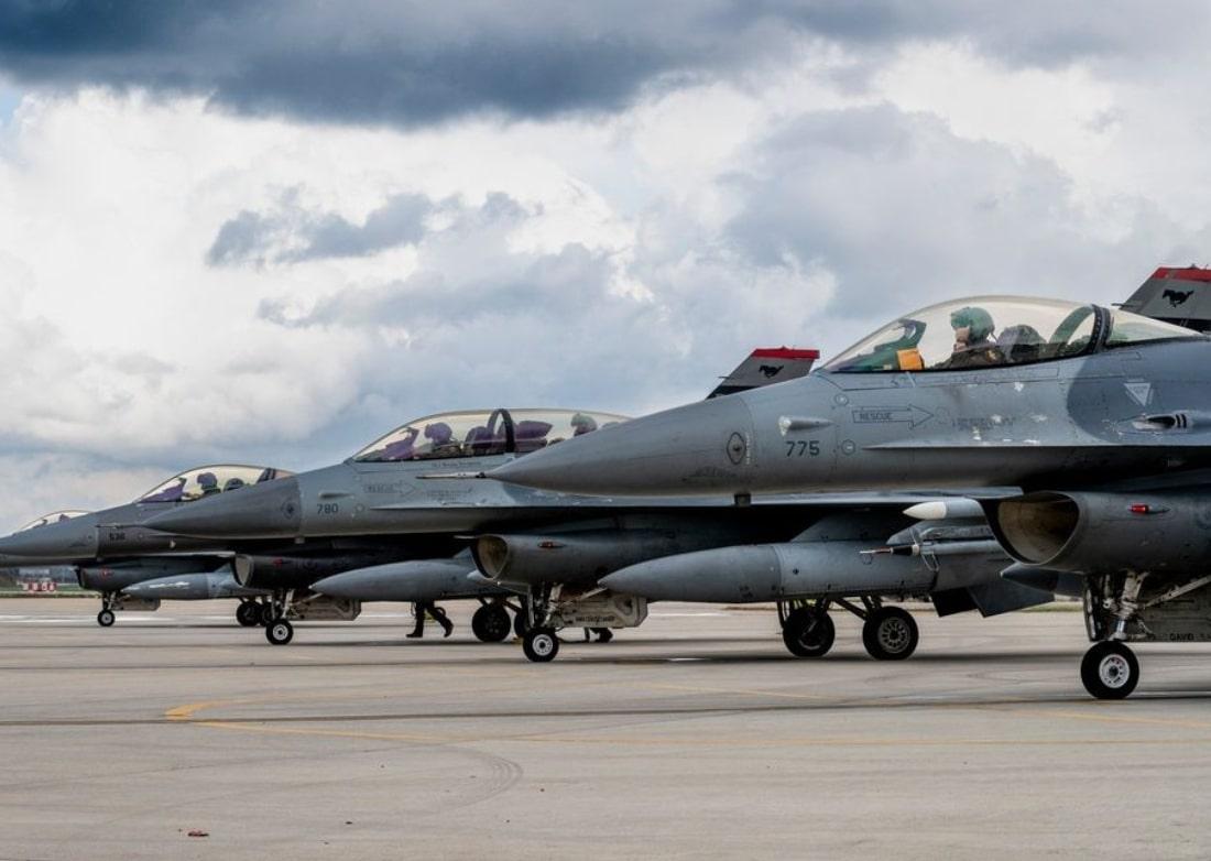 Jet Tempur AS Jatuh saat Latihan di Korea Selatan, Pilot Dipastikan Selamat