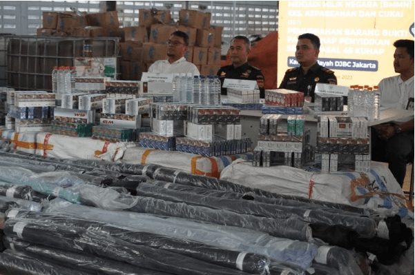 Bea Cukai Musnahkan Barang Ilegal Bernilai Miliaran Rupiah di Jakarta