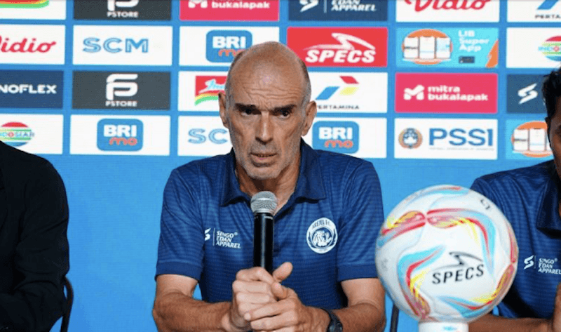 Arema FC Terus Jaga Motivasi untuk Keluar Zona Degradasi