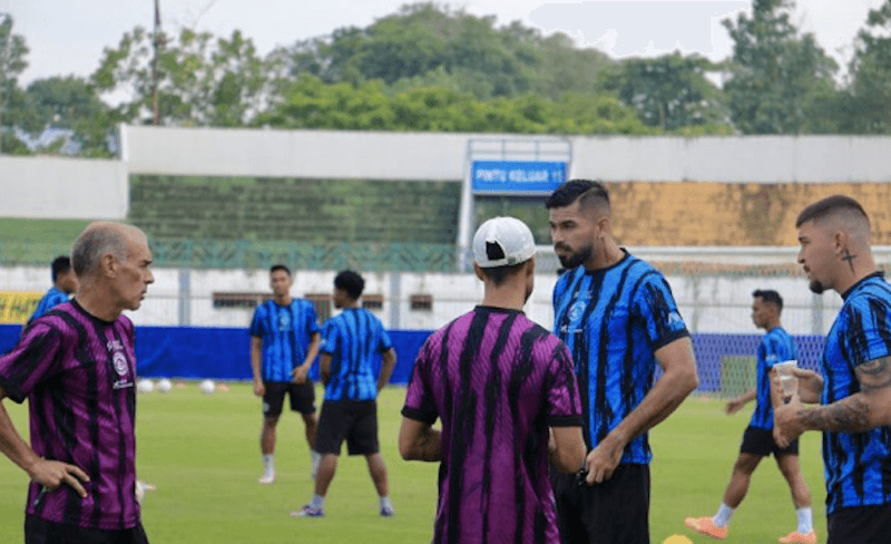 Hadapi Barito, Arema Bawa Misi Keluar dari Zona Degradasi