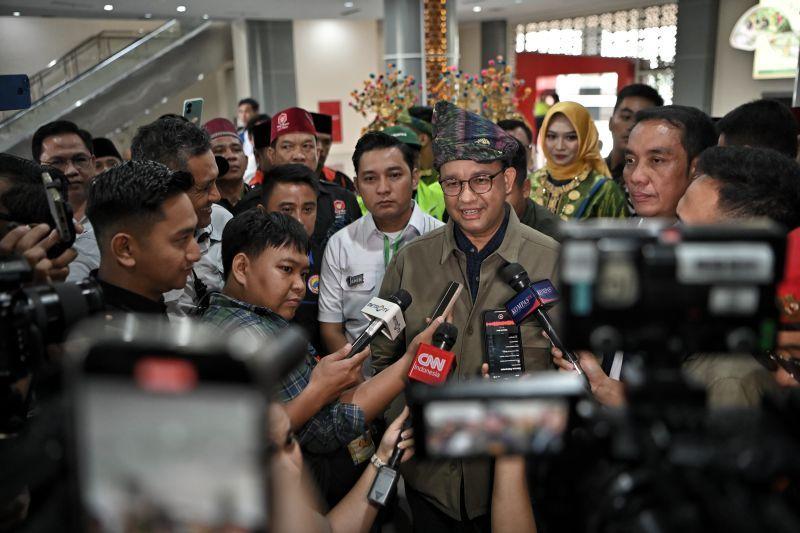 Ini Respons Anies saat Disapa "Wakanda No More, Indonesia Forever"