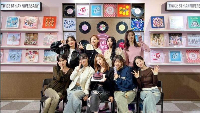 ONCE Siap-siap! Ini Rundown Konser TWICE “Ready To Be" di JIS