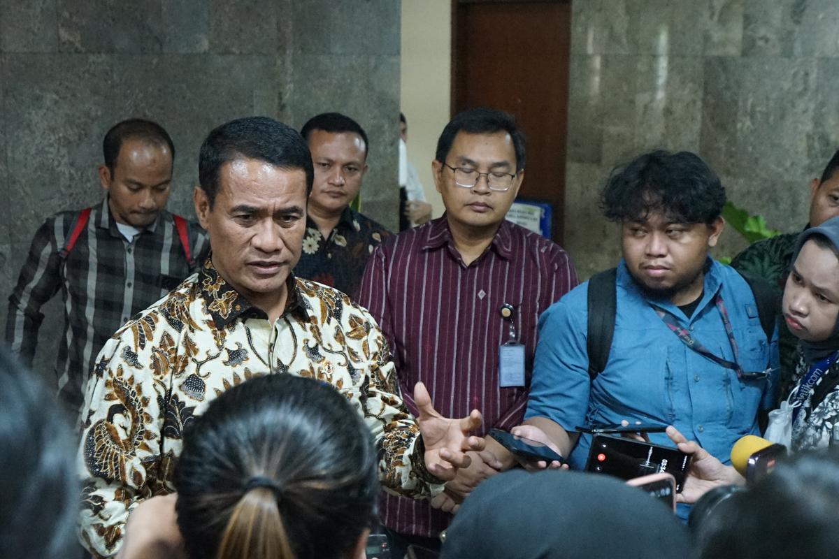 Lelang 56 Jabatan Eselon I dan II, Mentan Andi Amran Pastikan Bebas KKN