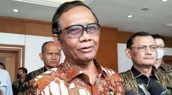 Mahfud Beri Tips Sukses ke Santri Ponpes Al Khoziny di Sidoarjo