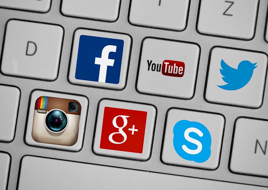 Ini Pertanda Kamu Harus Istirahat Bermain Media Sosial, Salah Satunya FOMO!