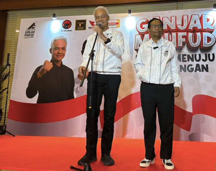 Elektabilitas Stabil, SMRC Sebut Ganjar-Mahfud Berpeluang Lolos ke Putaran Kedua