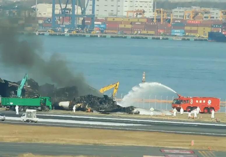 Bandara Haneda Kembali Beroperasi Usai Insiden Kecelakaan Pesawat