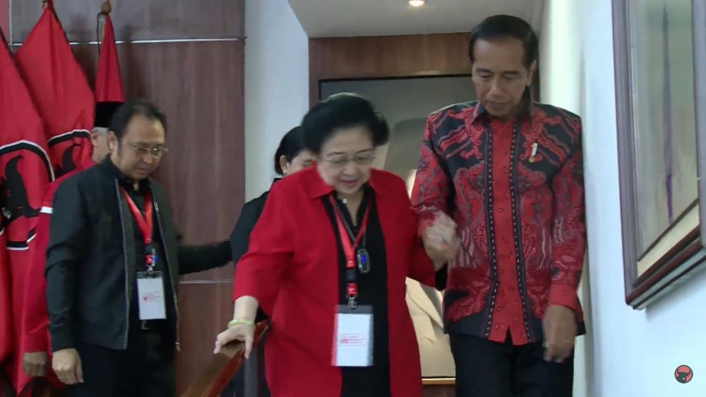 Posisi Jokowi dengan PDIP-Megawati Diametral, Begini Penjelasannya