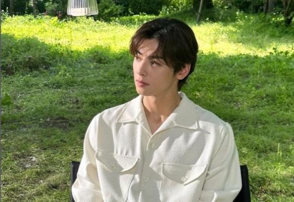 Siap-siap! Cha Eun Woo bakal Rilis Album Solo Tahun Ini