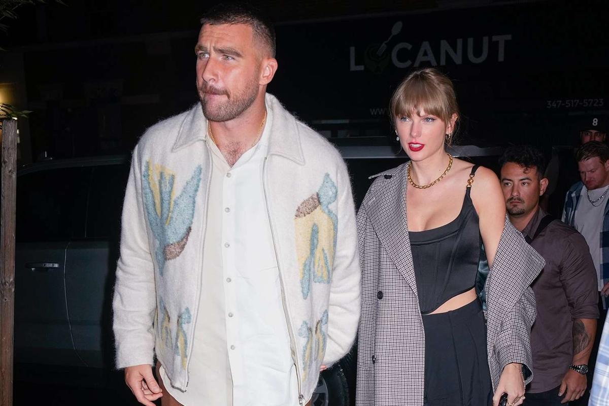 Taylor Swift bakal Tunangan dengan Travis Kelce Tahun Ini