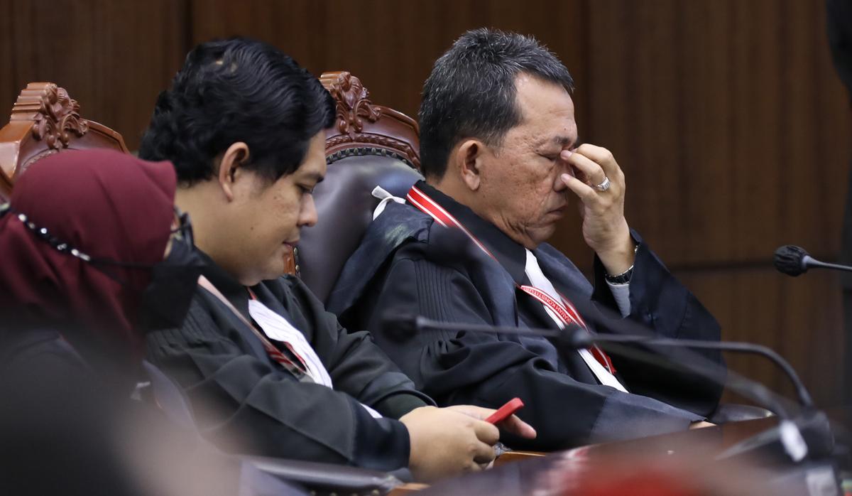 MK Tolak Pengujian UU MK