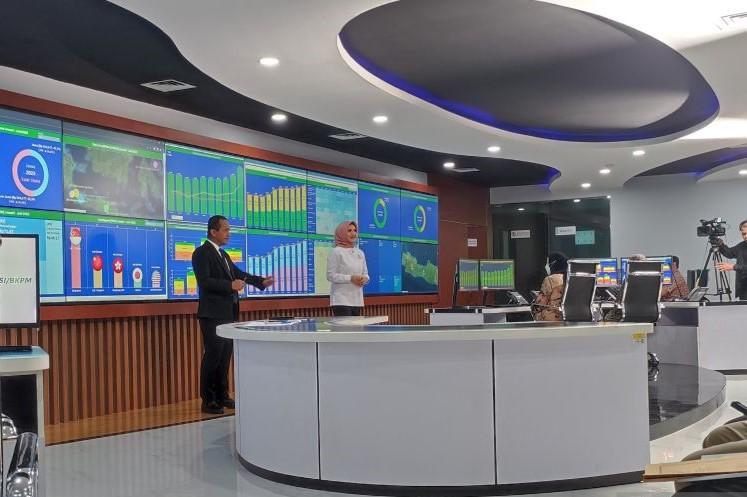 Menteri Bahlil Pamer Realisasi Investasi 2023 Tembus Rp1.418 Triliun