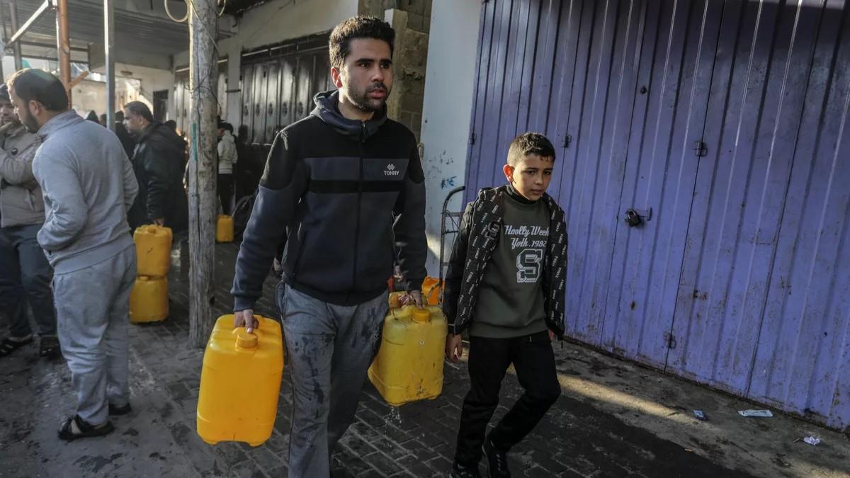 Miris! Krisis Air Bersih, Pengungsi di Jabalia Terpaksa Minum Air Terkontaminasi