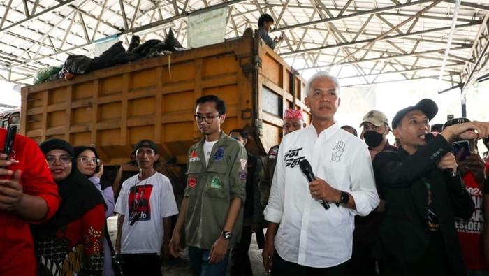 Sambangi TPS Bumipala Vida, Ganjar Ungkit Kans Lapangan Kerja