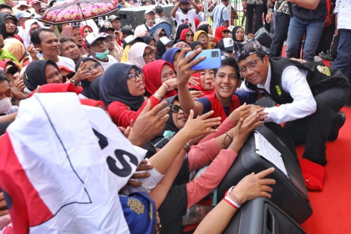 Janji Ganjar-Mahfud, bakal Perbanyak Jumlah Bansos dan Diberi Tepat Sasaran