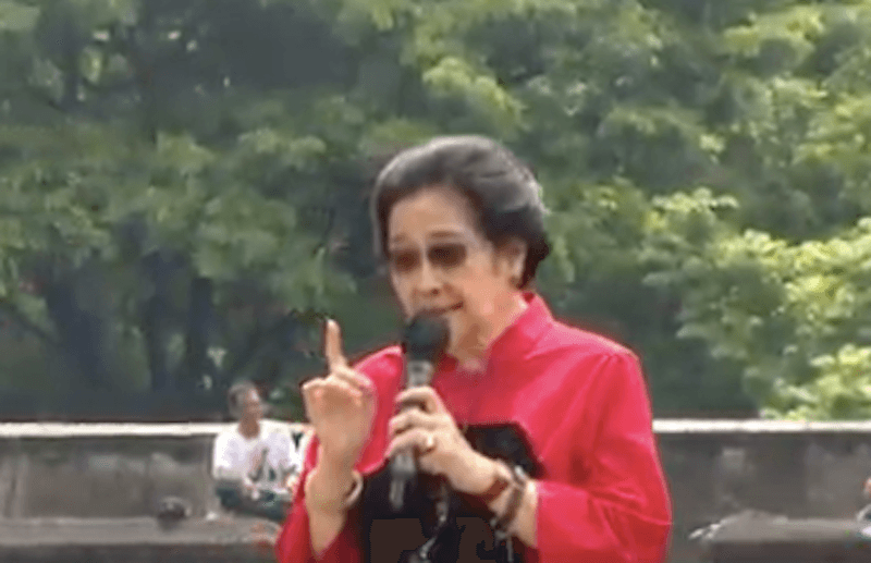 Mega Minta Anak Muda Jangan Terlena
