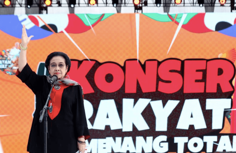 Nassar dan Megawati Joget Bareng di Hajatan Rakyat Semarang