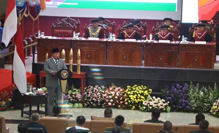 Prabowo Bangga Unhan Pertama Kali Wisuda 75 Sarjana Kedokteran Militer
