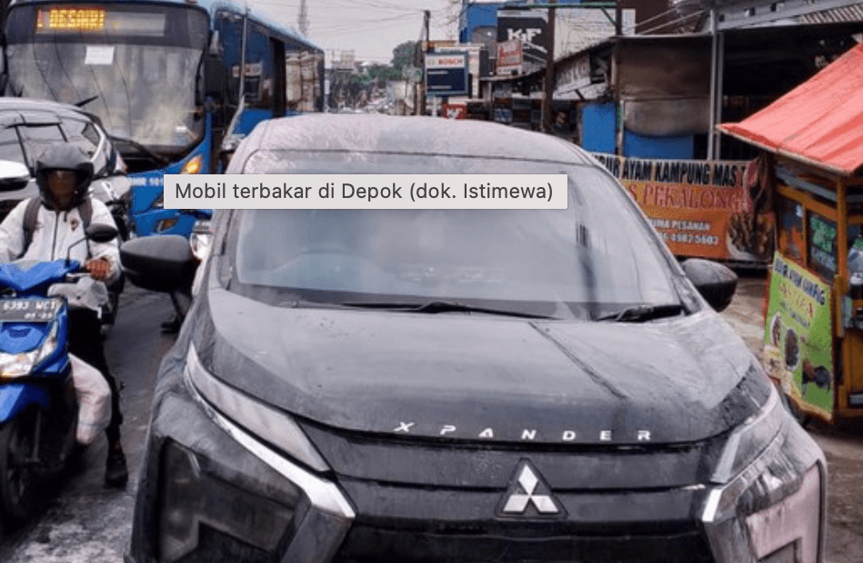 Mobil Xpander Terbakar di Sawangan Depok, Diduga gegara Korsleting Listrik