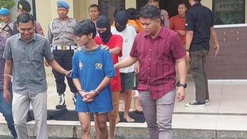 Polisi Tangkap 3 Pemuda Aniaya Orang hingga Luka dan Curi Motor di Bogor