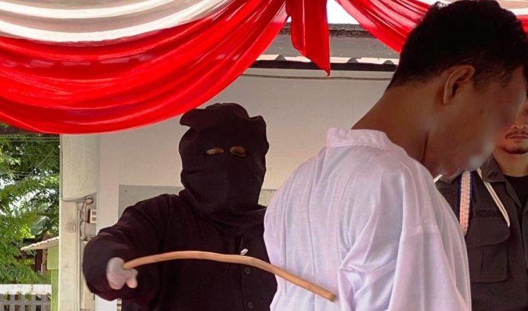 Eksekusi 154 Kali Cambuk untuk Pria Perkosa Gadis dalam Angkot di Aceh