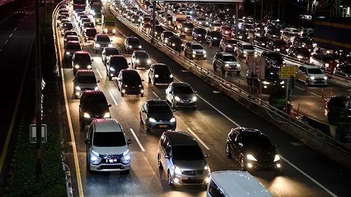 Perintah Jokowi ke Menhub Budi: Bikin Mudik Harus Lancar, Aman, dan Nyaman