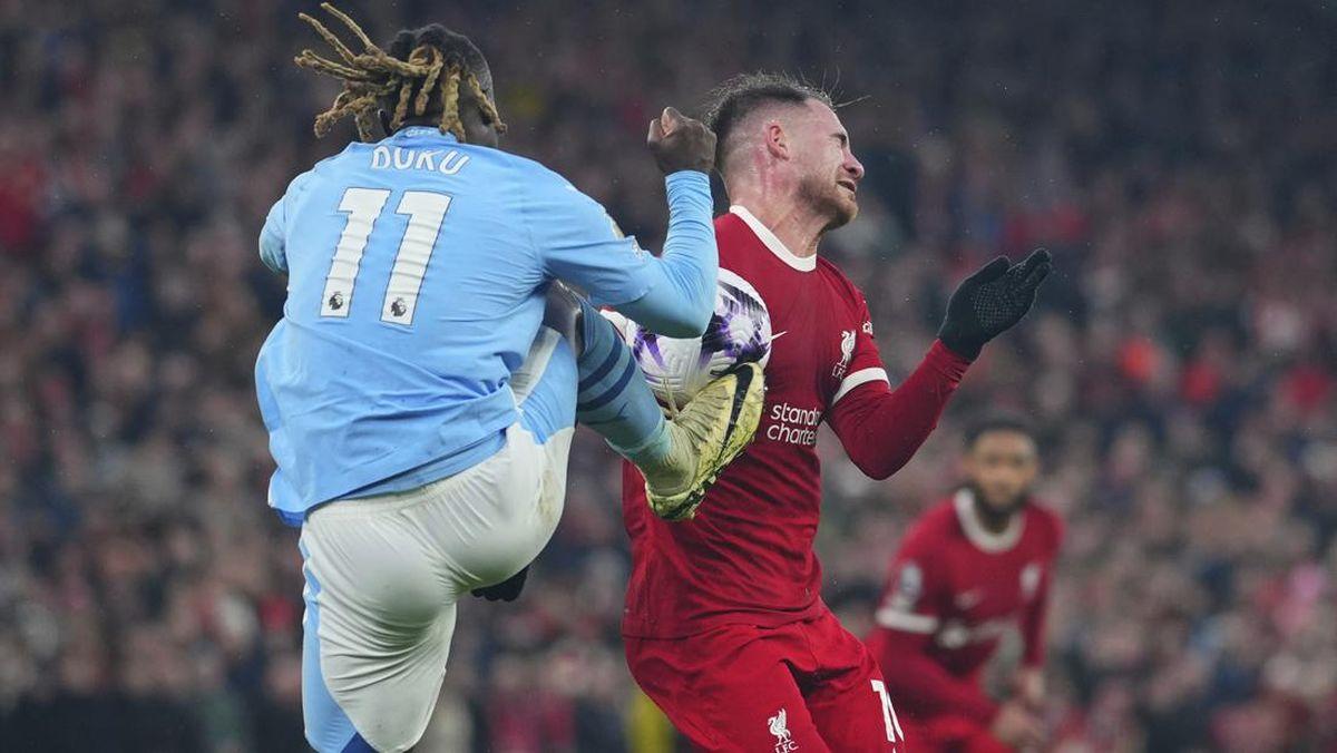 Tak Diberi Penalti, Klopp Mencak-Mencak