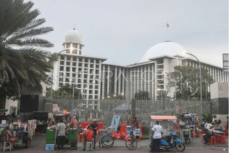 Setiap Hari Istiqlal Sediakan 4.000-6.000 Boks Takjil Gratis