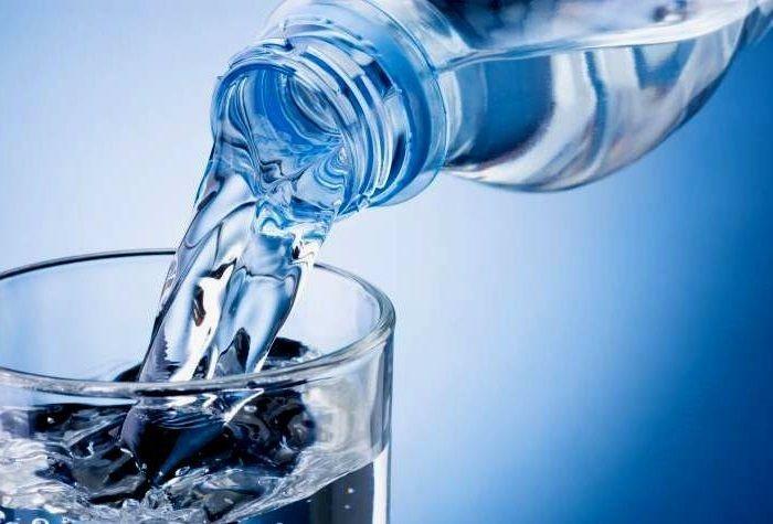 Menkes Imbau Minum Air Putih dengan Rumus 2-4-2 saat Puasa, Begini Caranya