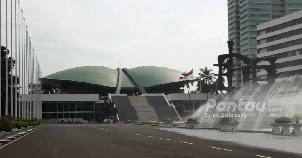 Legislator Soroti Gencarnya Pemerintah Salurkan Bansos