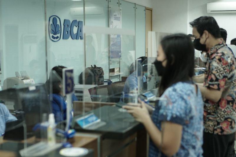 Sediakan Uang Tunai Selama Ramadan 2024, BCA Rogoh Rp68,80 Triliun