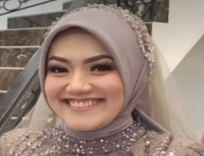 Syarifah Muna Hasinah Alaydrus Sosok Muda, Cantik dan Pintar