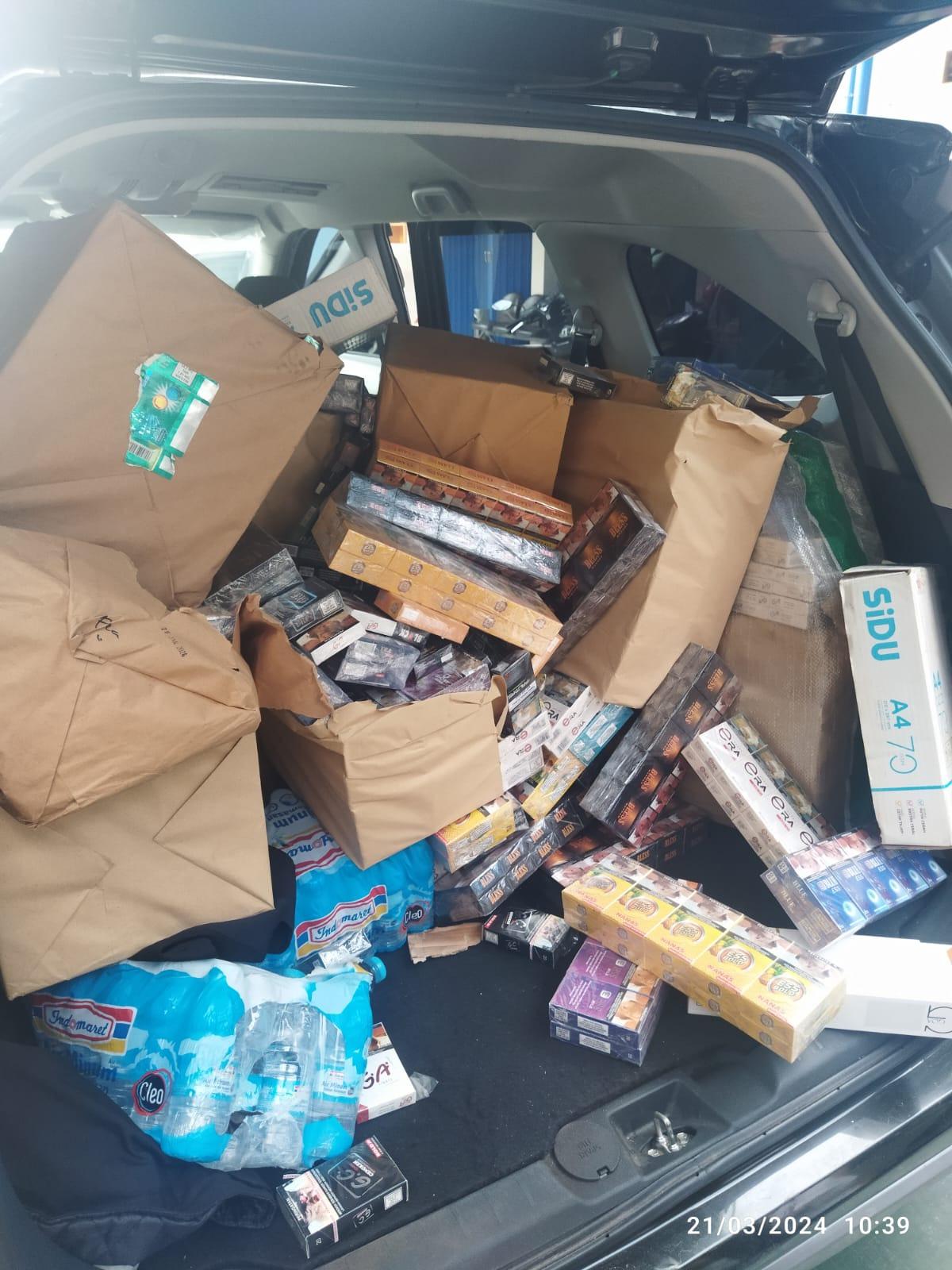 Bersama Satpol PP Kabupaten Malang, Bea Cukai Gelar Operasi Gabungan Berantas Rokok Ilegal